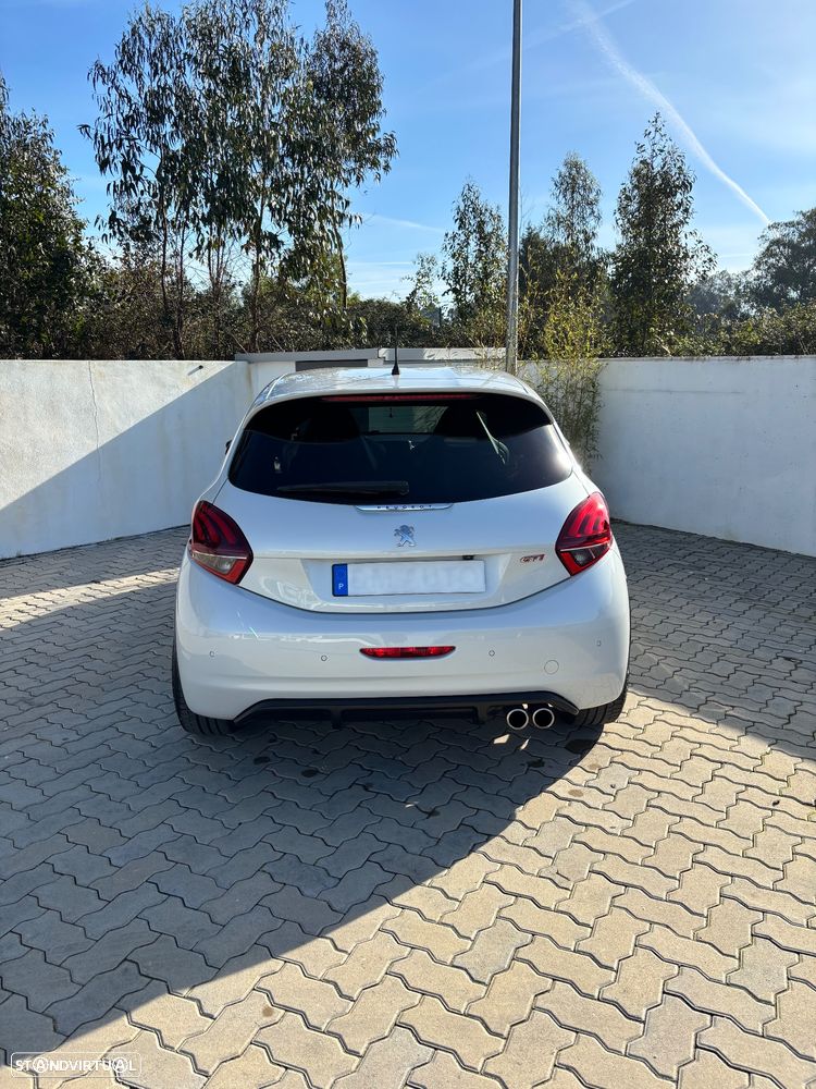 Peugeot 208 1.6 e-THP GTi by Sport - 5