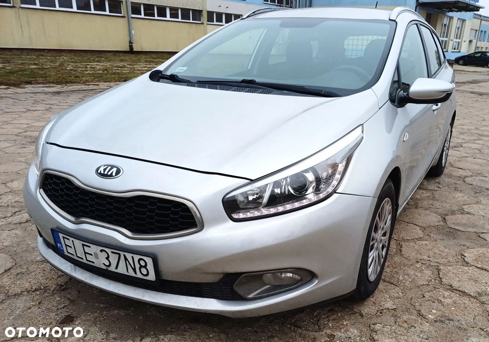 Kia Ceed - 7