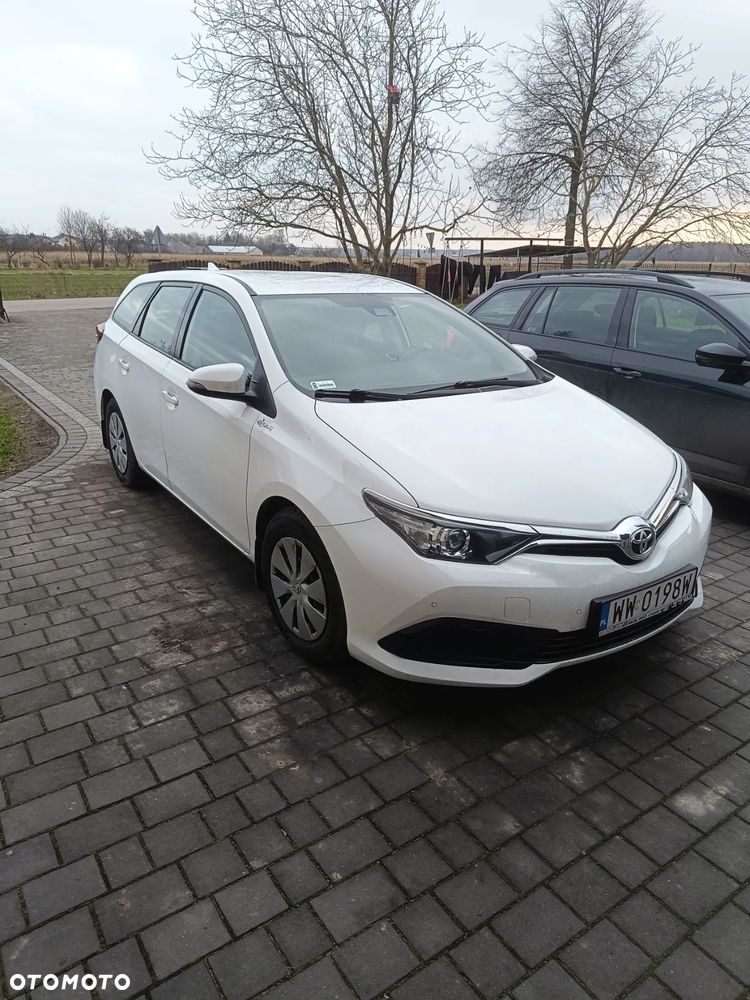 Toyota Auris - 1