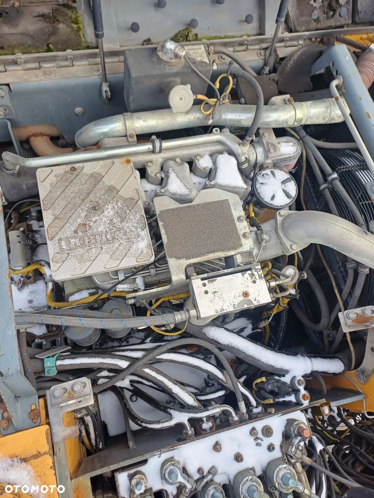 A 924 B  Liebherr na części - 4