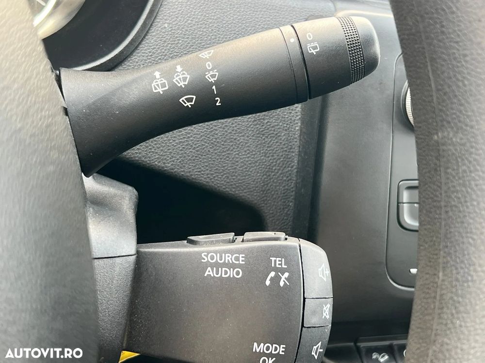 Dacia Duster Blue dCi 115 4WD Comfort - 24