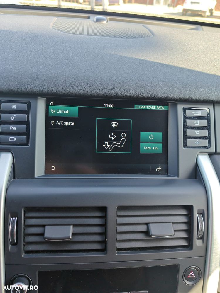 Land Rover Discovery Sport - 24