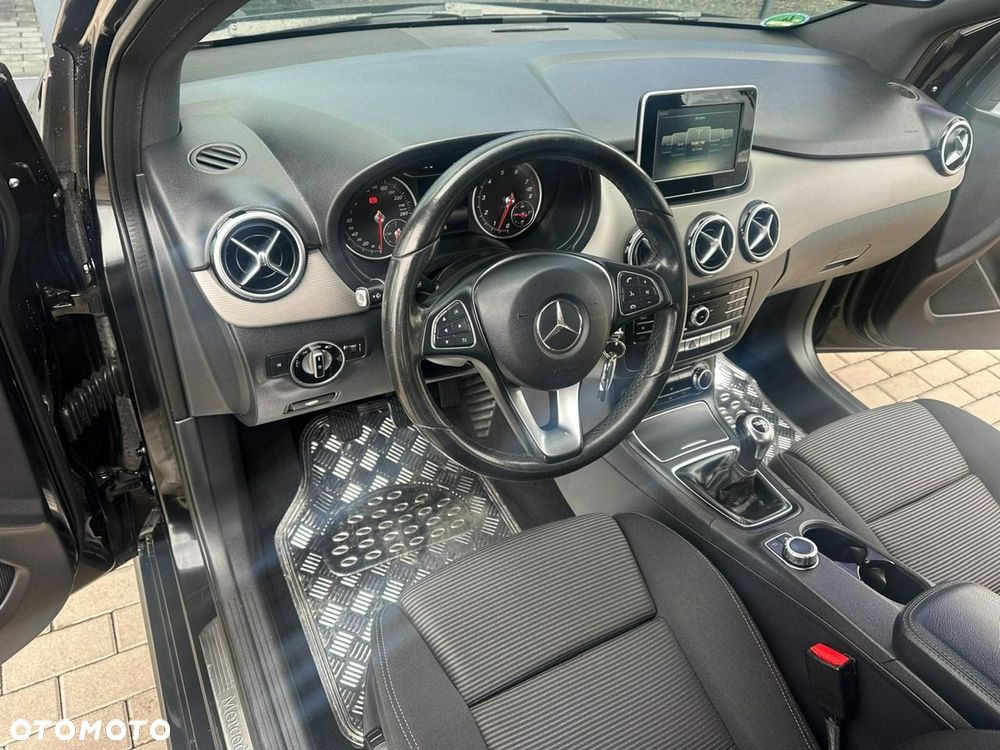 Mercedes-Benz Klasa B 180 Style - 10