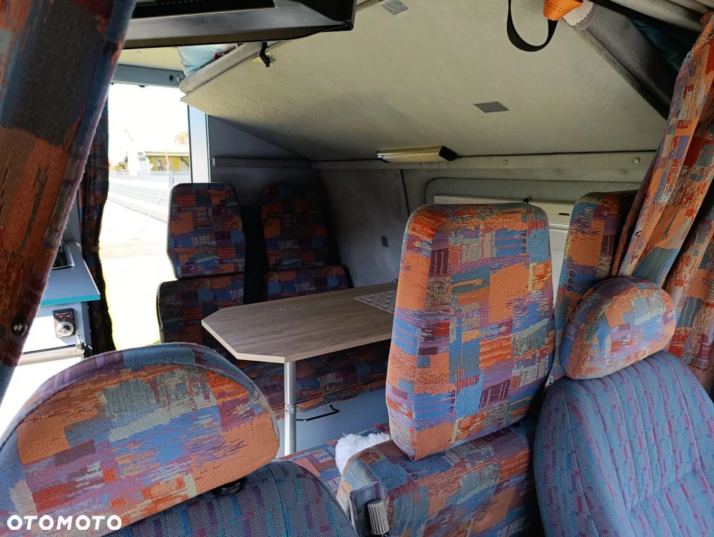 Ford Transit - 9