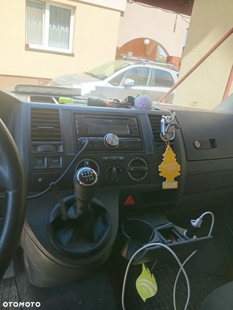Volkswagen Transporter L1H2 - 13