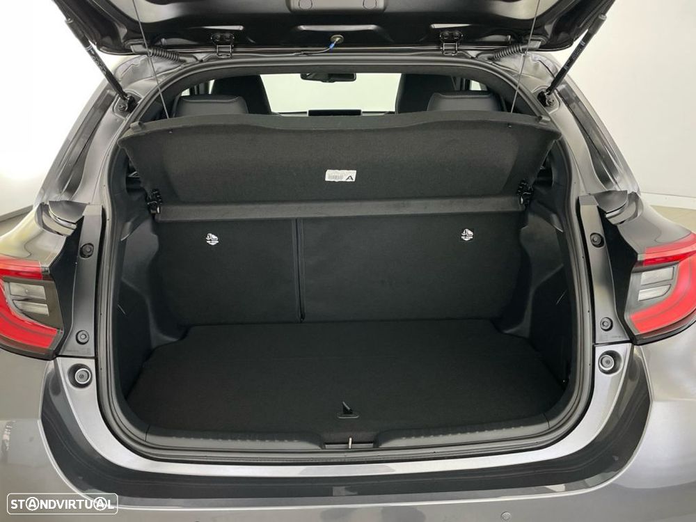 Toyota Yaris 1.5 HDF Luxury - 13