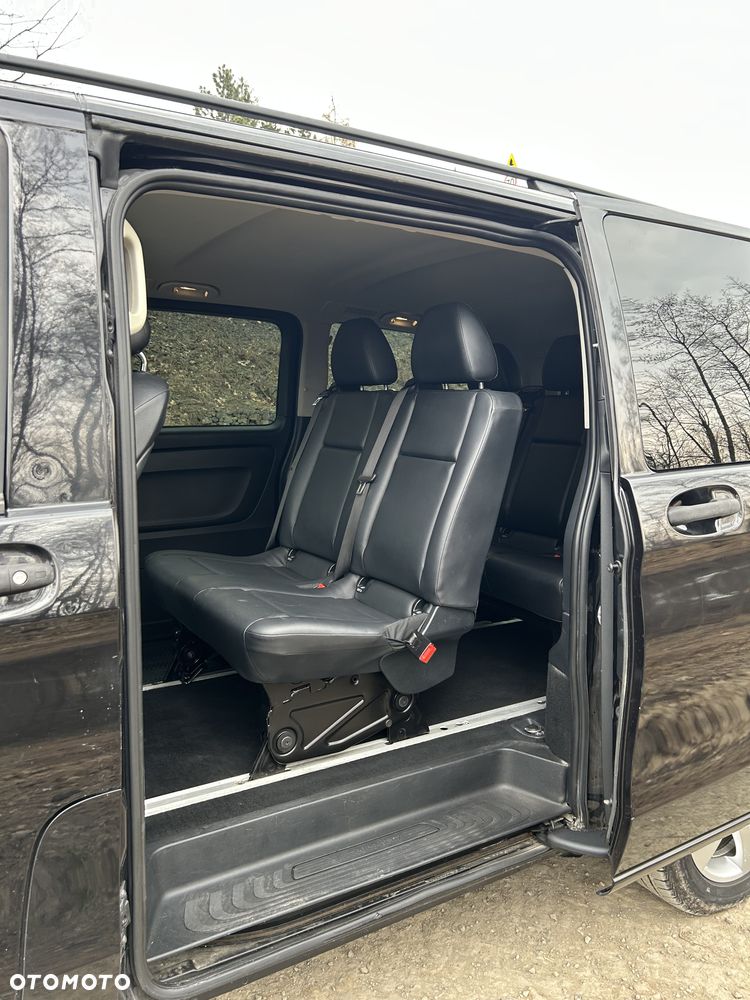 Mercedes-Benz Viano - 16
