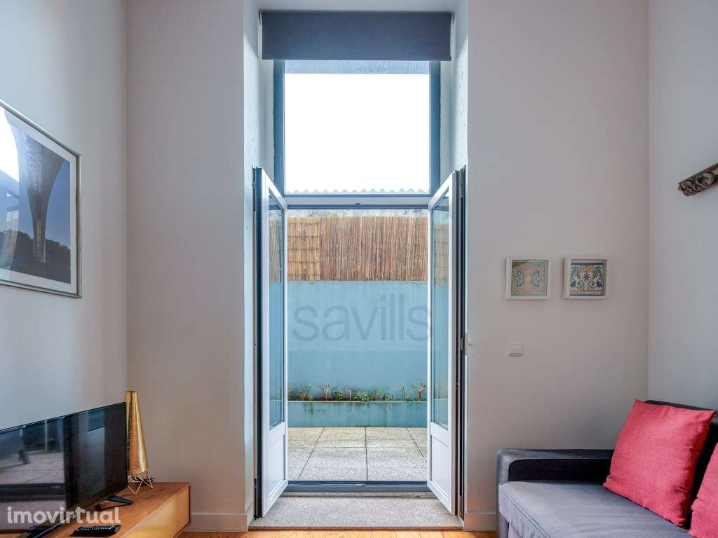 Apartamento T0 com terraço na baixa do Porto - Grande imagem: 5/24