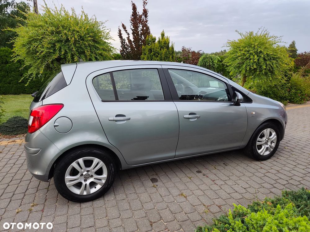 Opel Corsa - 6