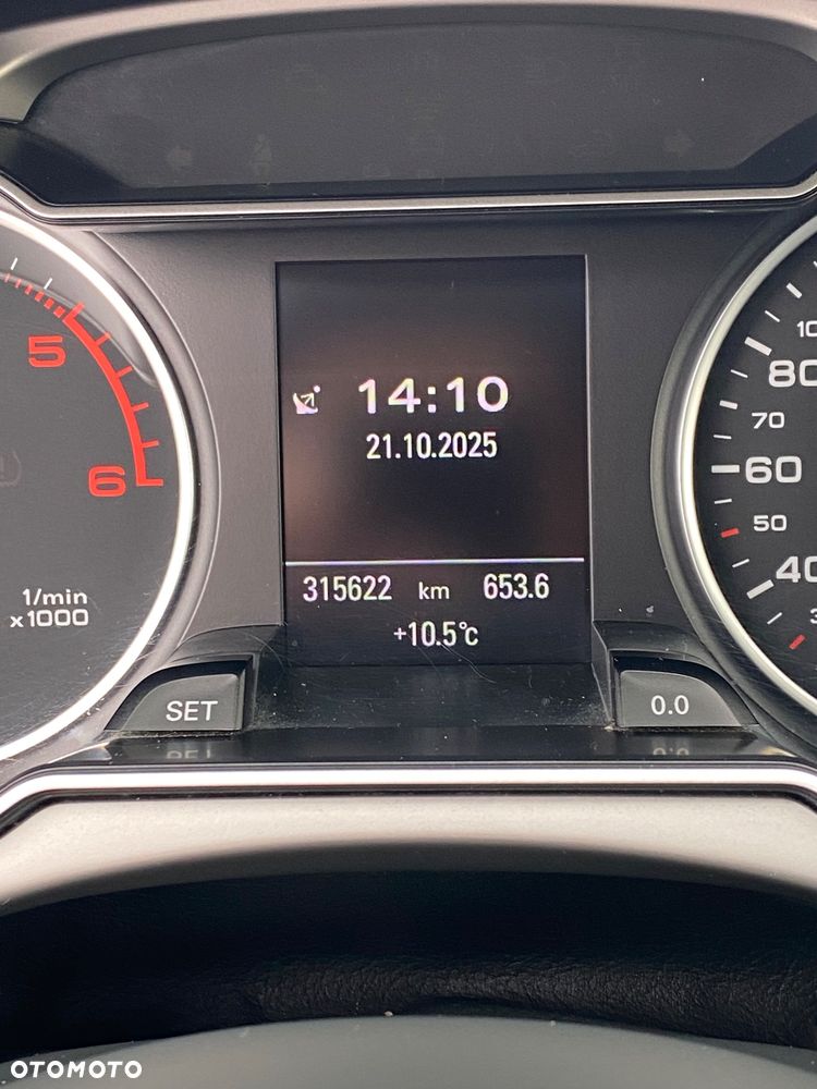 Audi A4 Avant 2.0 TDI DPF clean diesel quattro S tronic S line Sportpaket - 12