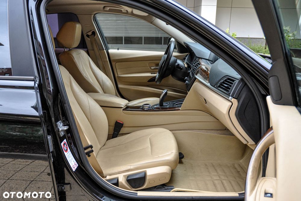 BMW Seria 3 - 12