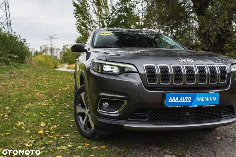 Jeep Cherokee - 8