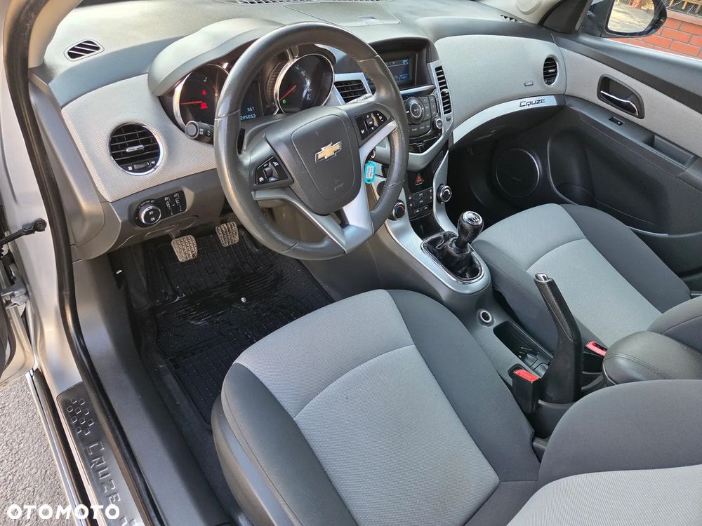 Chevrolet Cruze 2.0 LT - 5