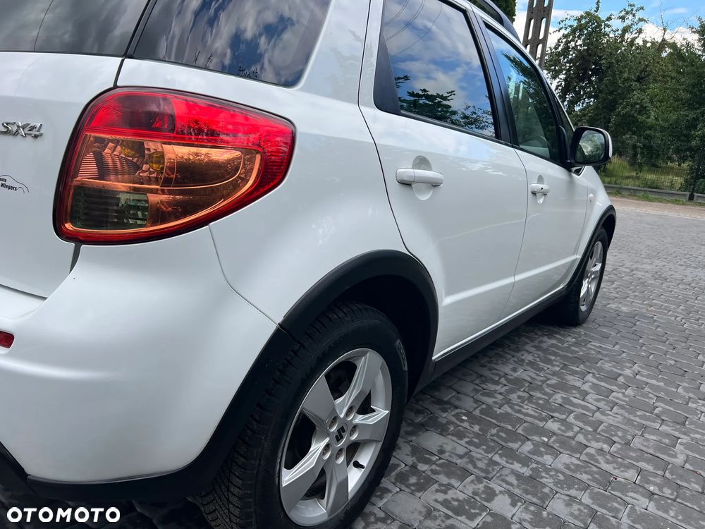 Suzuki SX4 1.6 Comfort - 10