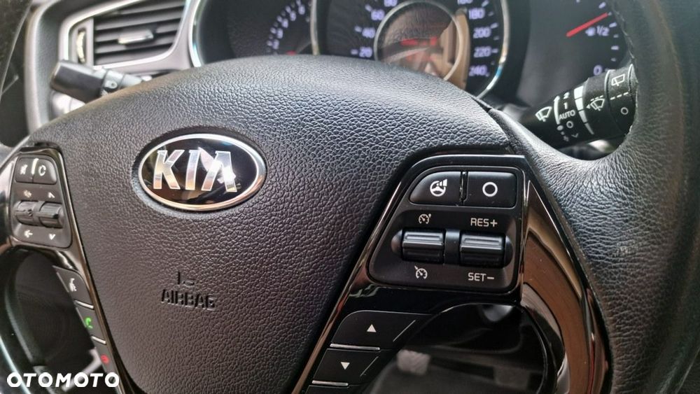 Kia Ceed - 20