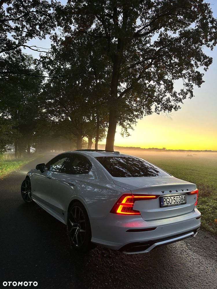 Volvo S60 T8 AWD Plug-In Hybrid Polestar Engineered - 16
