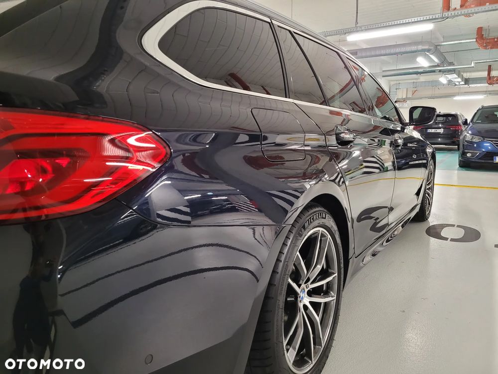 BMW Seria 5 520d xDrive M Sport sport - 34