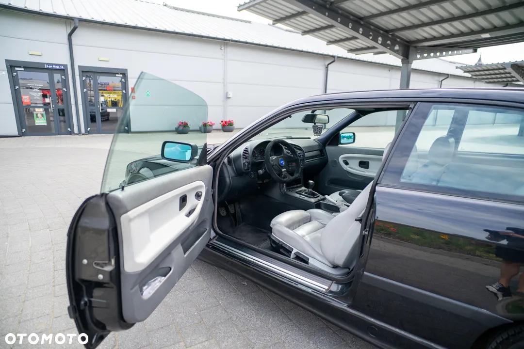 BMW Seria 3 - 25