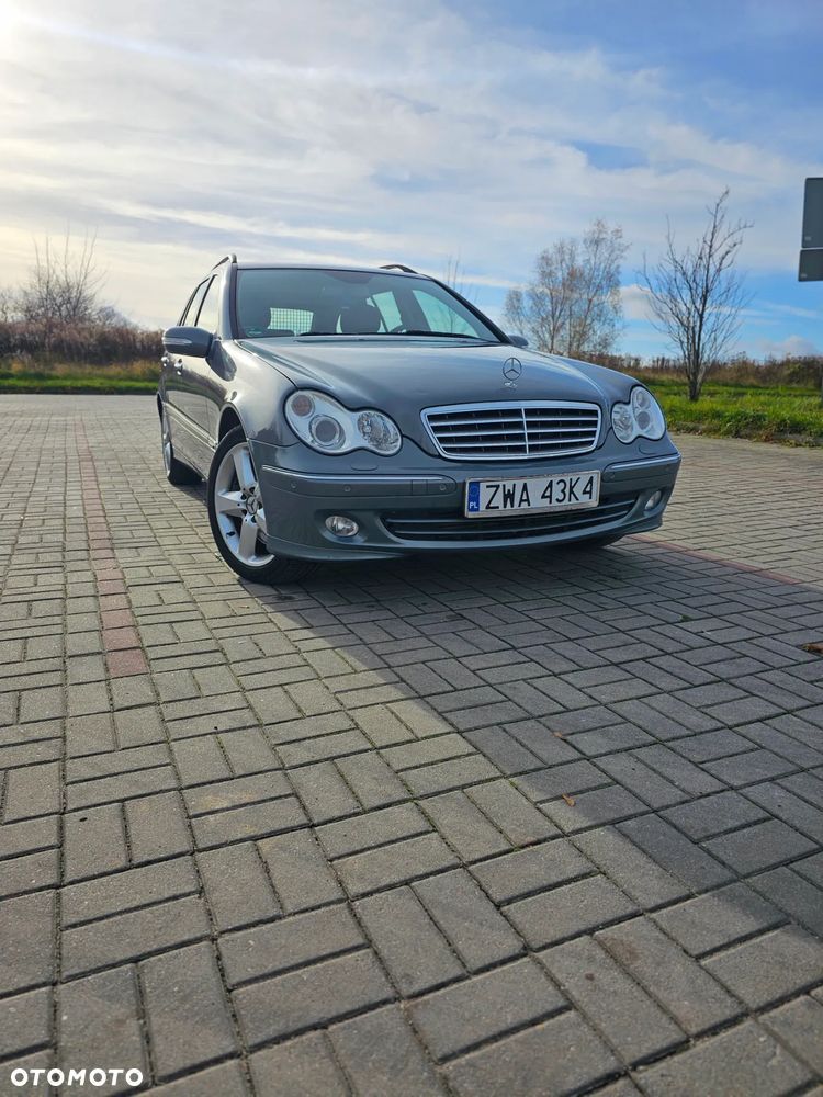 Mercedes-Benz Klasa C 320 T CDI 7-G-TRONIC Elegance DPF - 1