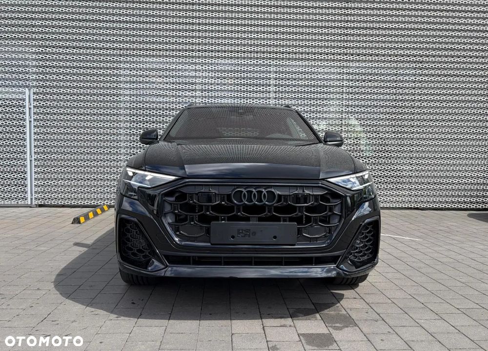 Audi Q8 - 3