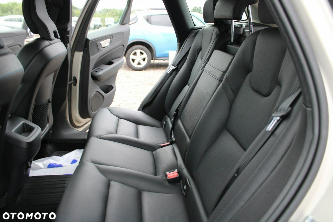 Volvo XC 60 - 15