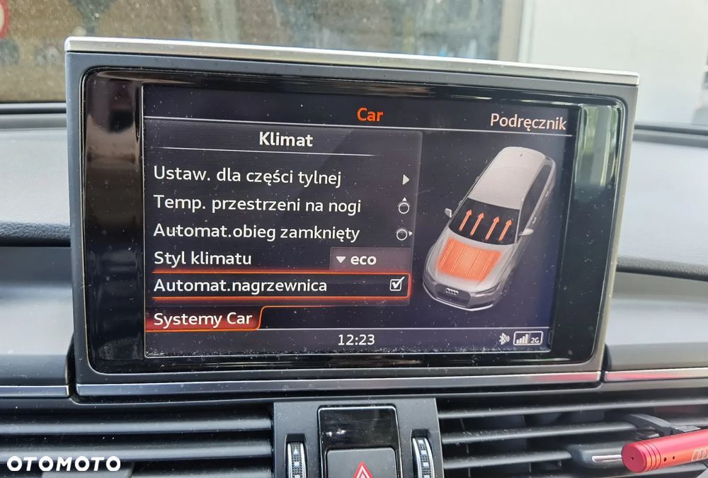 Audi A6 Avant 2.0 TDI Ultra DPF S tronic - 27
