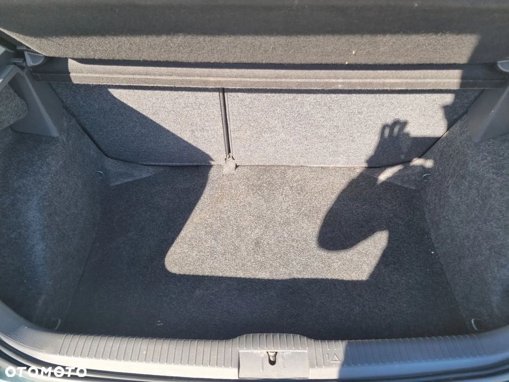 Volkswagen Polo 1.4 TDI Q-Line - 13