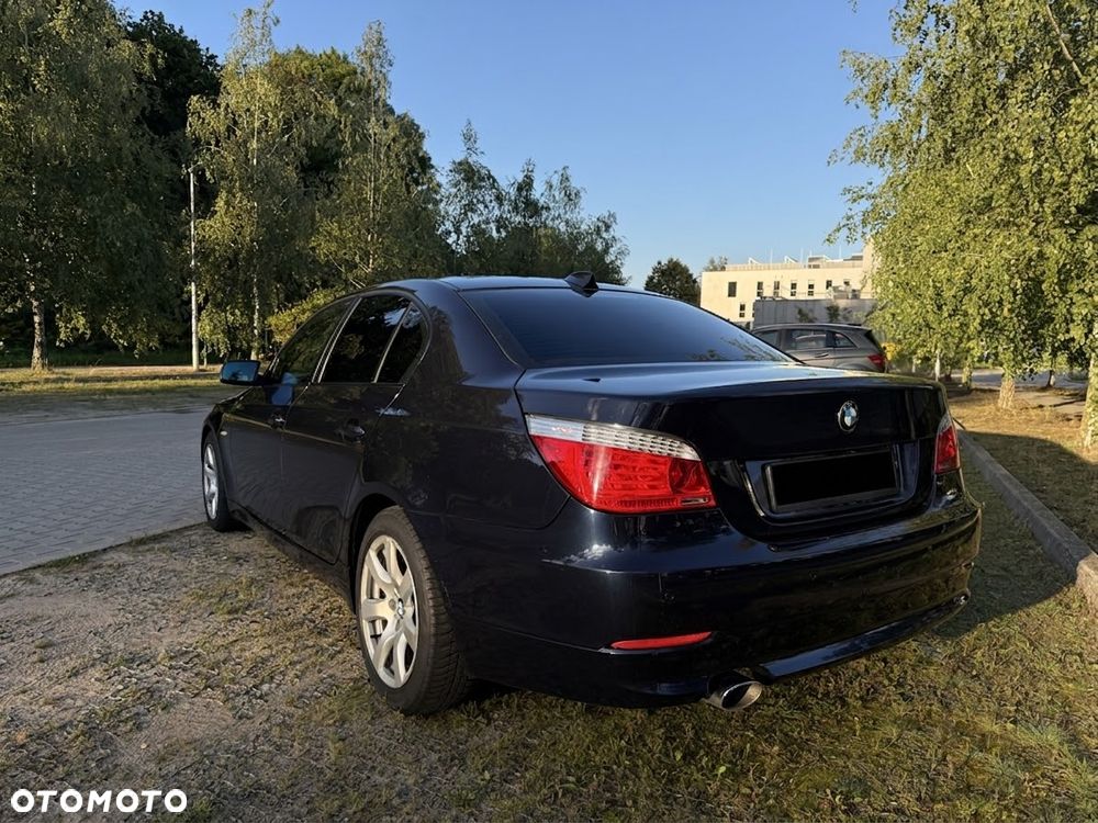 BMW Seria 5 520d - 3