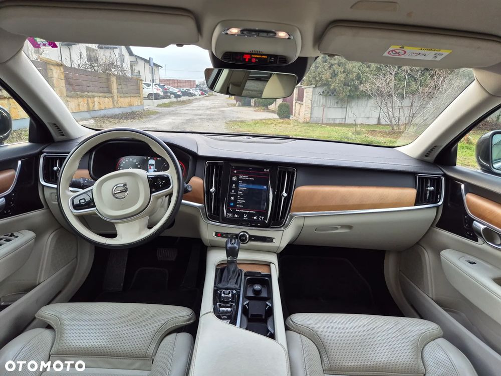 Volvo V90 D4 AWD Geartronic Inscription - 21