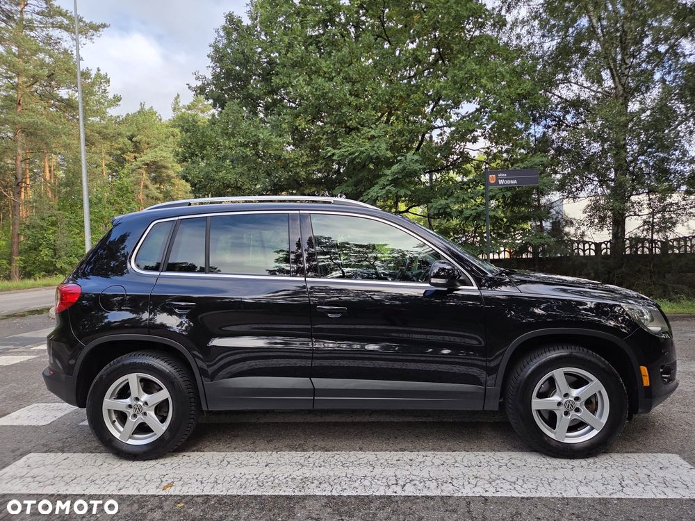 Volkswagen Tiguan - 4