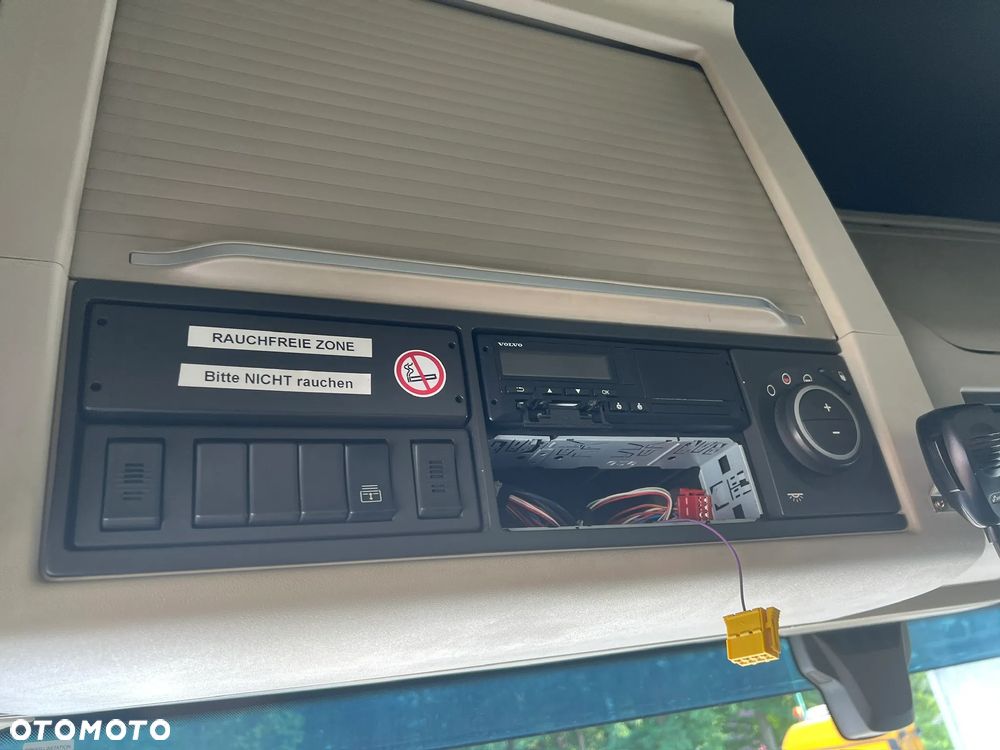 Volvo FH 460 Xenony Klimapostojowa winda Niemcy - 18