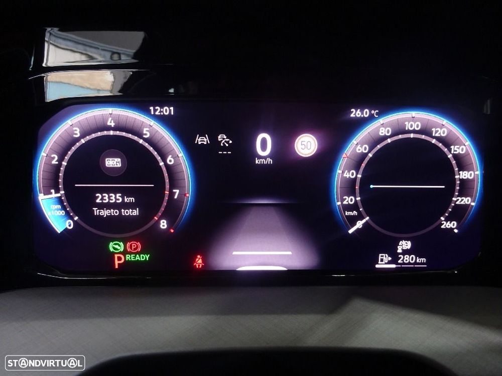 VW Golf 1.5 eTSI Urban DSG - 13