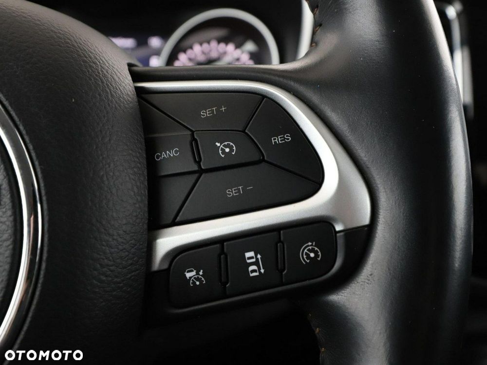 Jeep Compass 2.0 MJD Limited 4WD S&S - 33