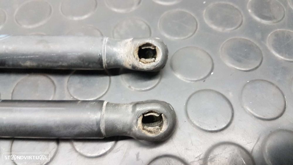 AMORTECEDORES DA MALA BMW SERIE 1 BERLINA (E81/E87) 118D - 6