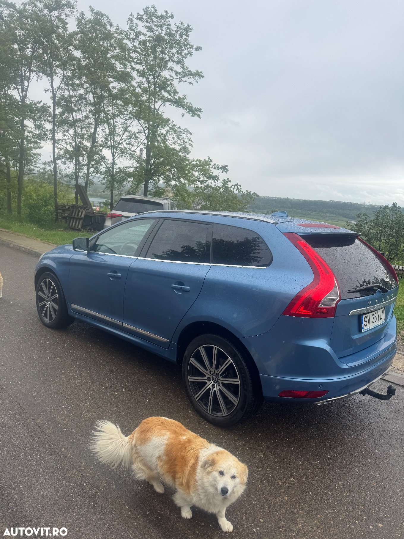 Volvo XC 60 D5 AWD Geartronic RDesign - 2