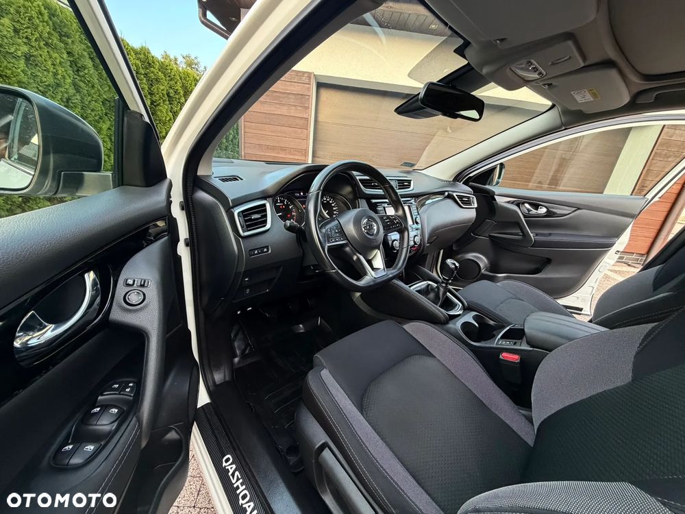 Nissan Qashqai 1.3 DIG-T Tekna+ - 7