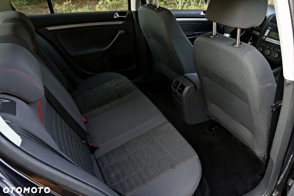 Volkswagen Golf 1.9 TDI Goal - 30