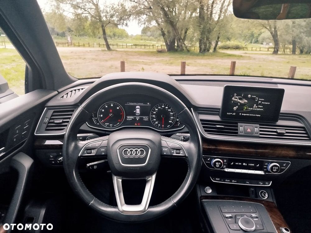 Audi Q5 2.0 TFSI Quattro Design S tronic - 27