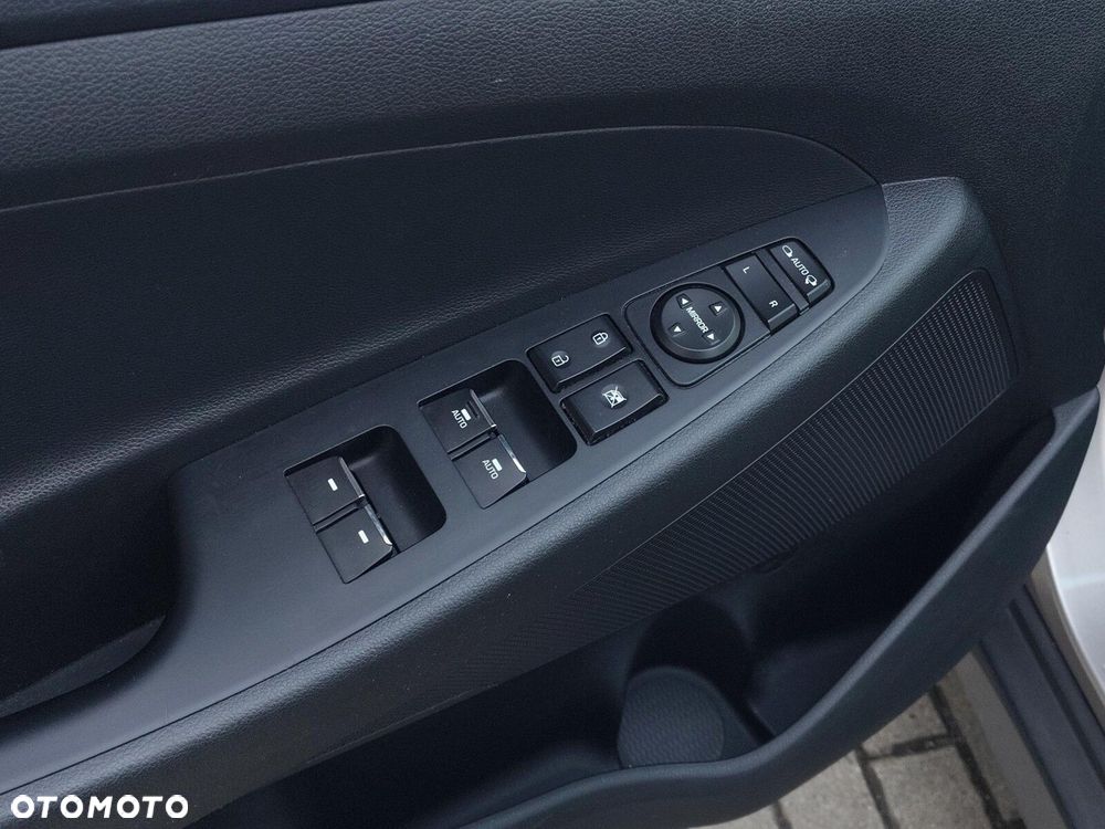 Hyundai Tucson 1.6 GDI BlueDrive Style 2WD - 15