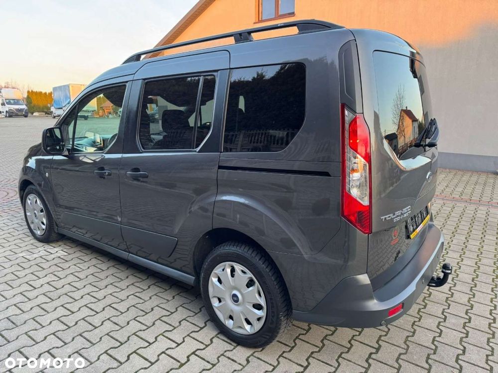 Ford Tourneo Connect - 37