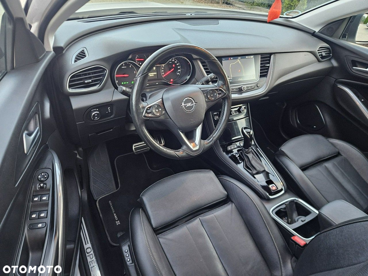 Opel Grandland X 2.0 D Start/Stop Automatik Business INNOVATION - 8