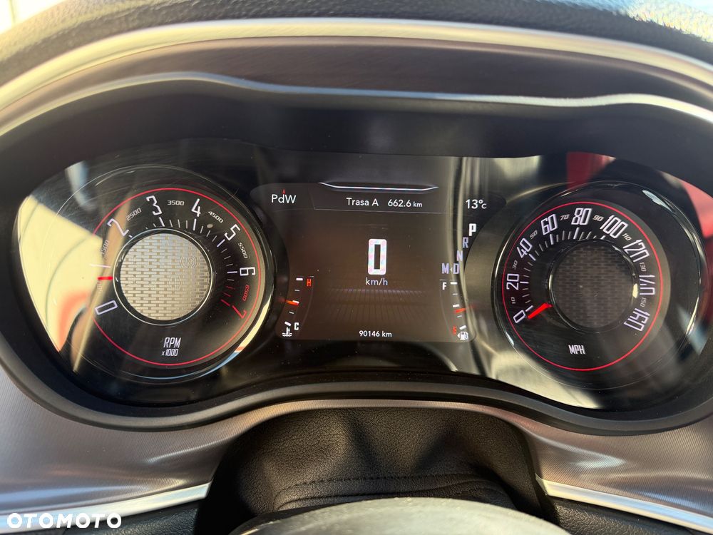 Dodge Challenger 3.6 SXT Plus - 15