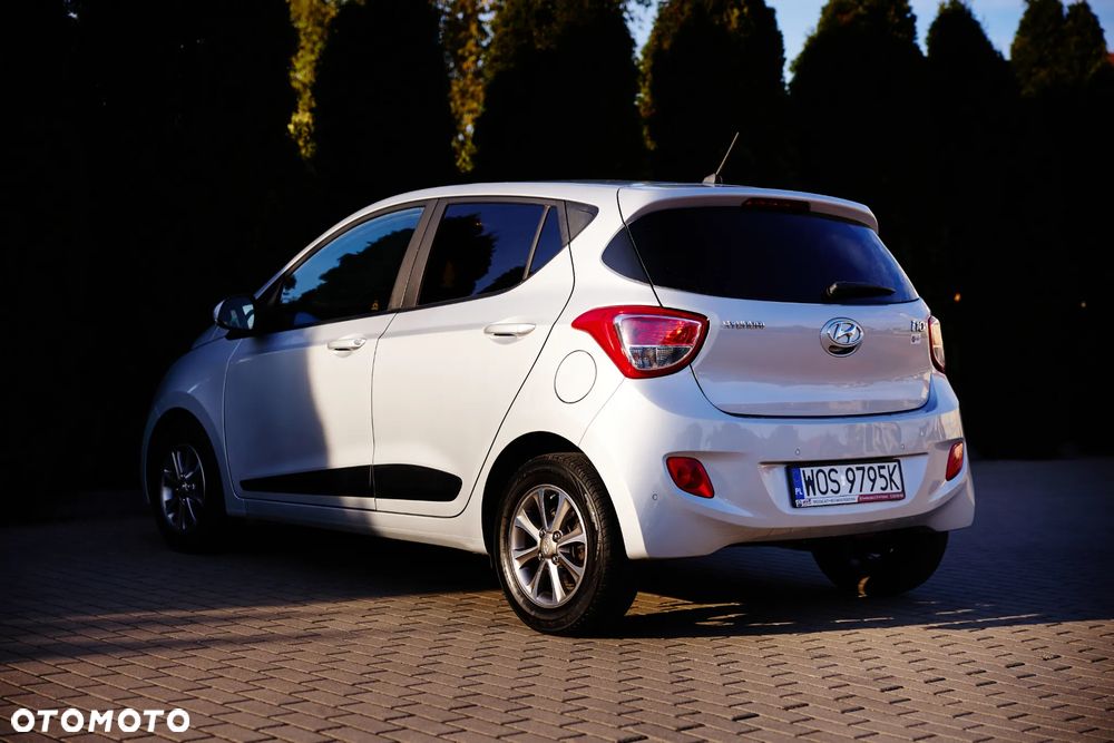 Hyundai i10 1.2 Fifa World Cup Edition - 4