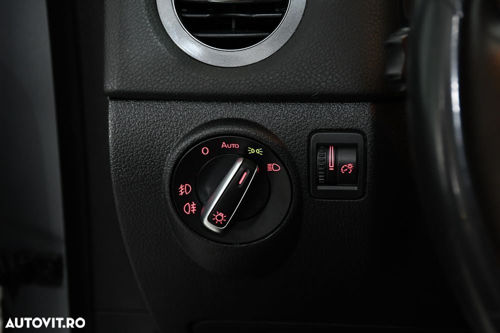 Volkswagen Tiguan - 22