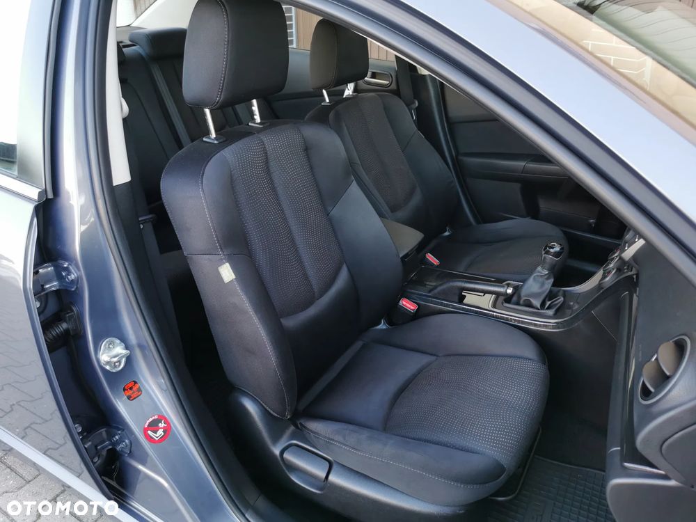 Mazda 6 2.0 CD Exclusive + - 6