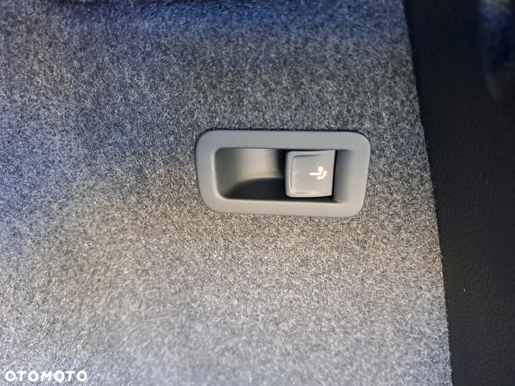 Skoda Karoq 1.5 TSI ACT Edition 130 - 8