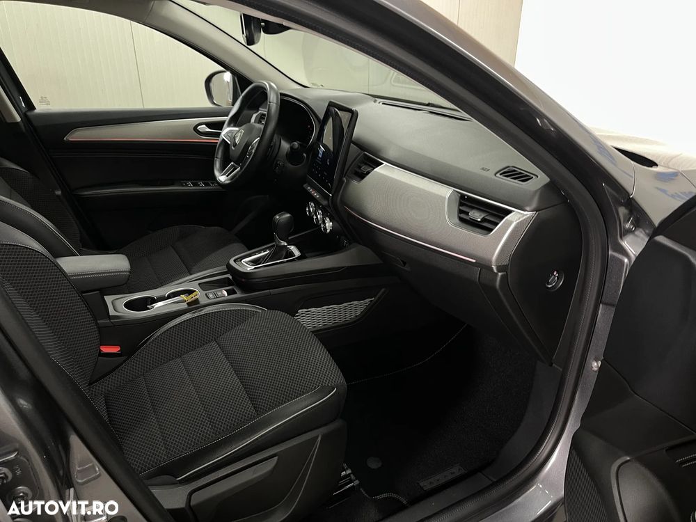 Renault Arkana MHEV 160 EDC Techno - 10