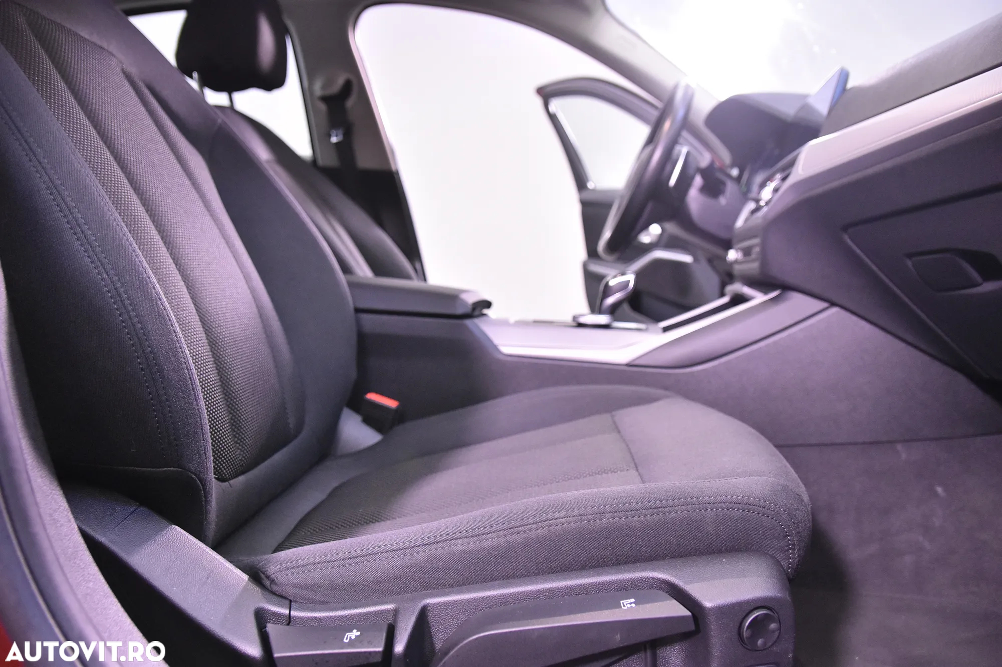BMW Seria 3 330e AT PHEV - 11
