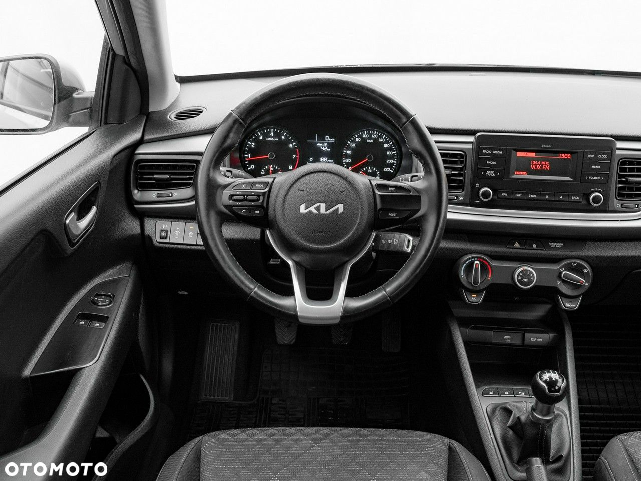 Kia Rio 1.2 M - 17