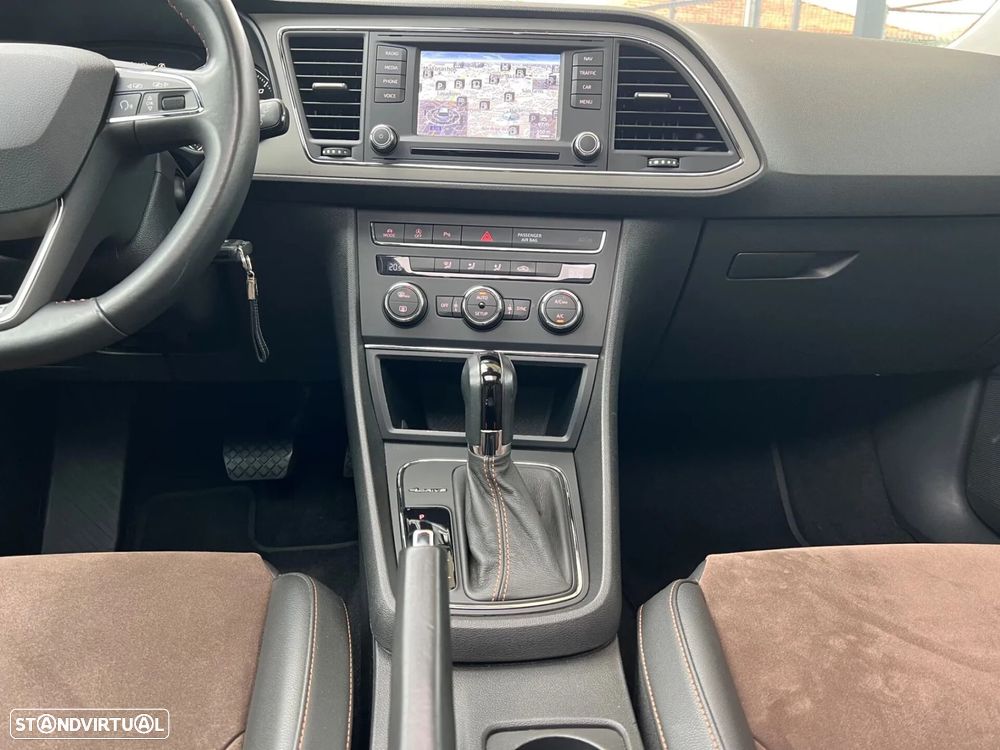 SEAT Leon X-Perience 2.0 TDi DSG 4Drive - 46